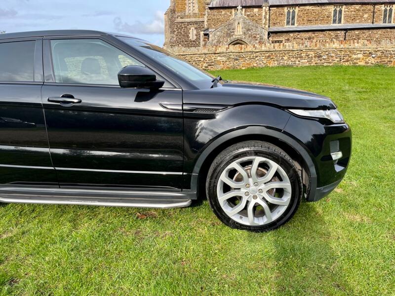 LAND ROVER RANGE ROVER EVOQUE