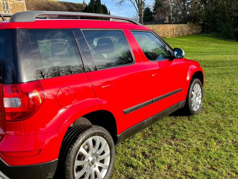 SKODA YETI