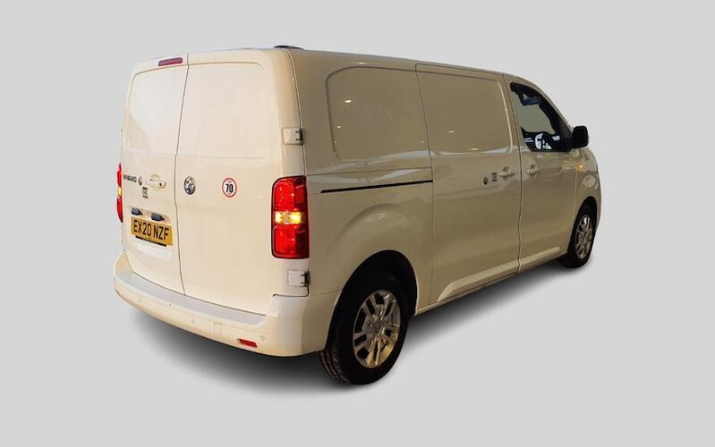 VAUXHALL VIVARO