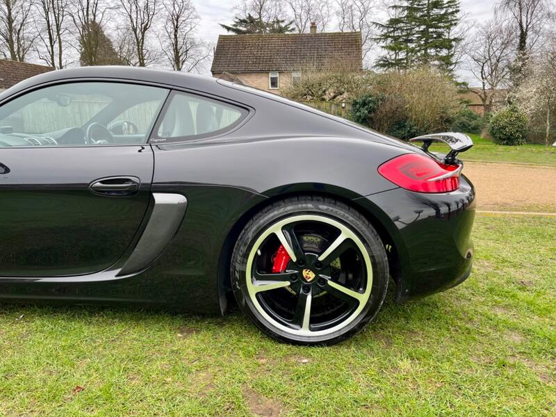 PORSCHE CAYMAN