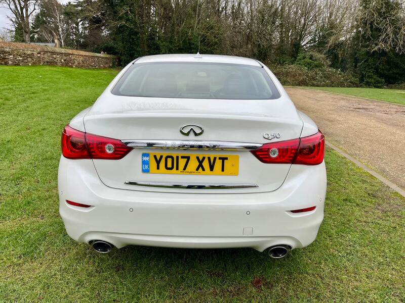INFINITI Q50