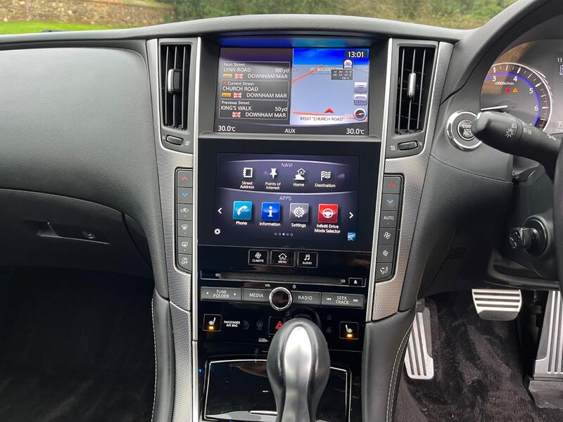 INFINITI Q50