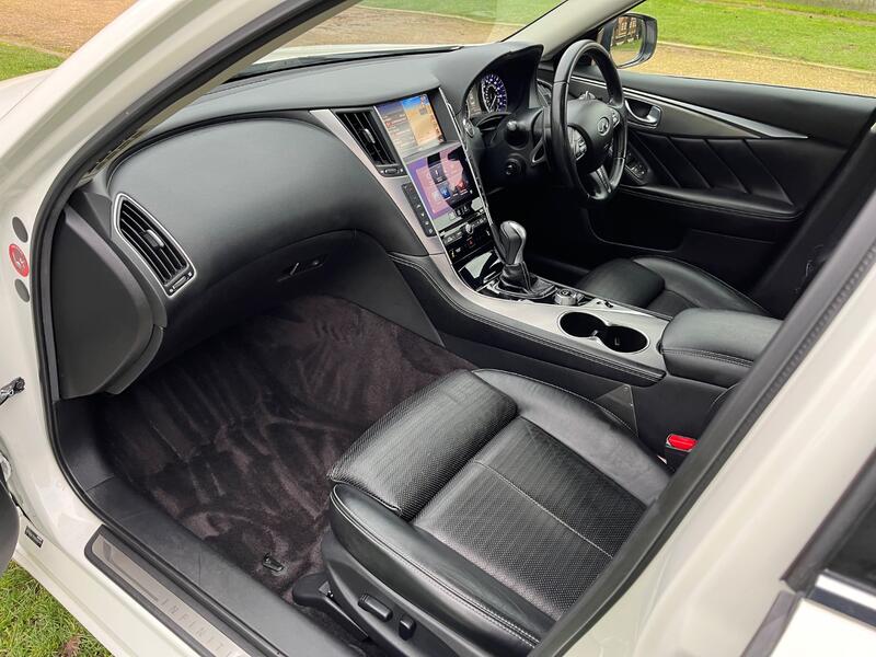 INFINITI Q50