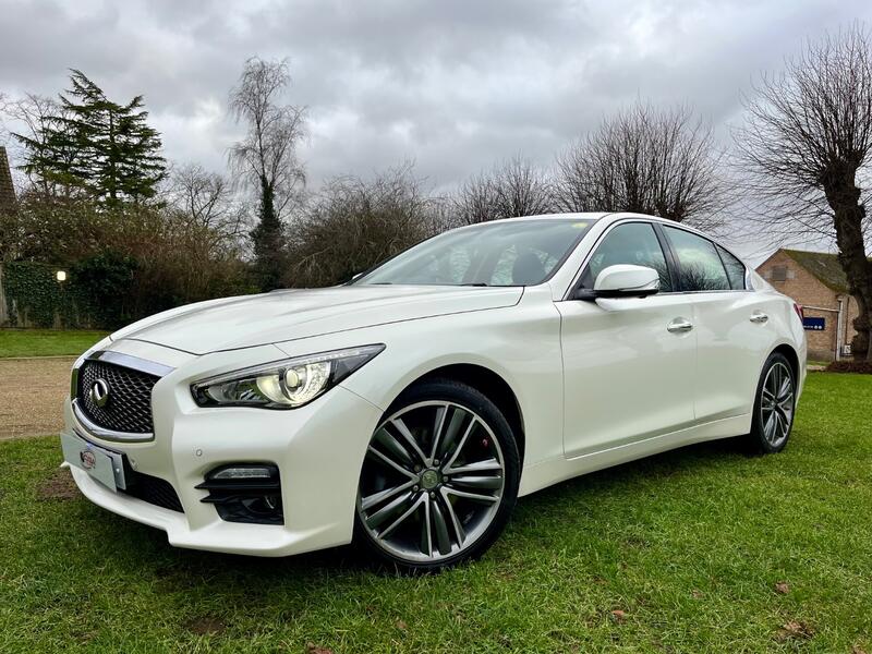 INFINITI Q50
