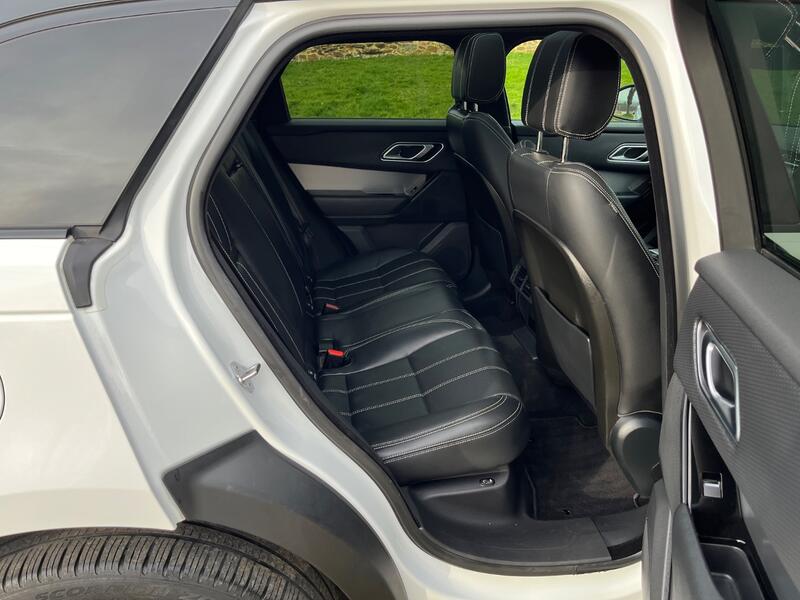 LAND ROVER RANGE ROVER VELAR