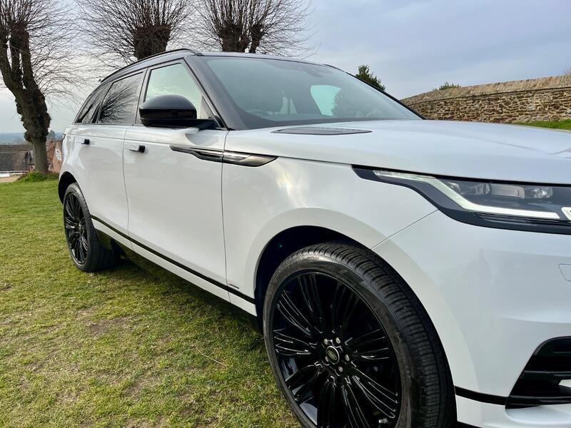 LAND ROVER RANGE ROVER VELAR