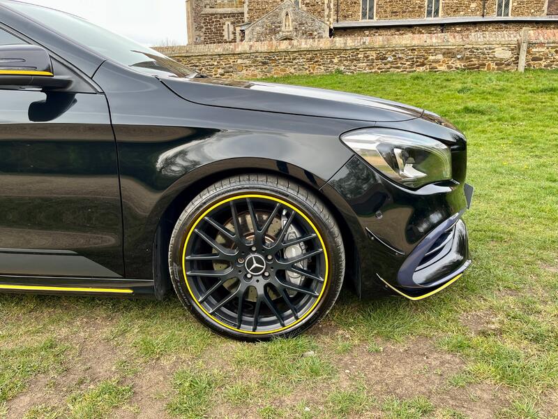 MERCEDES-BENZ CLA