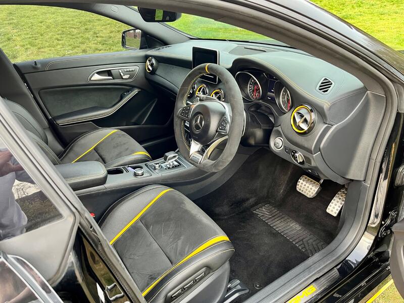 MERCEDES-BENZ CLA