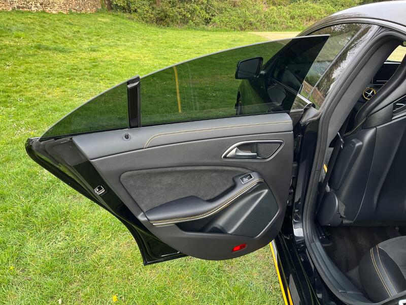 MERCEDES-BENZ CLA
