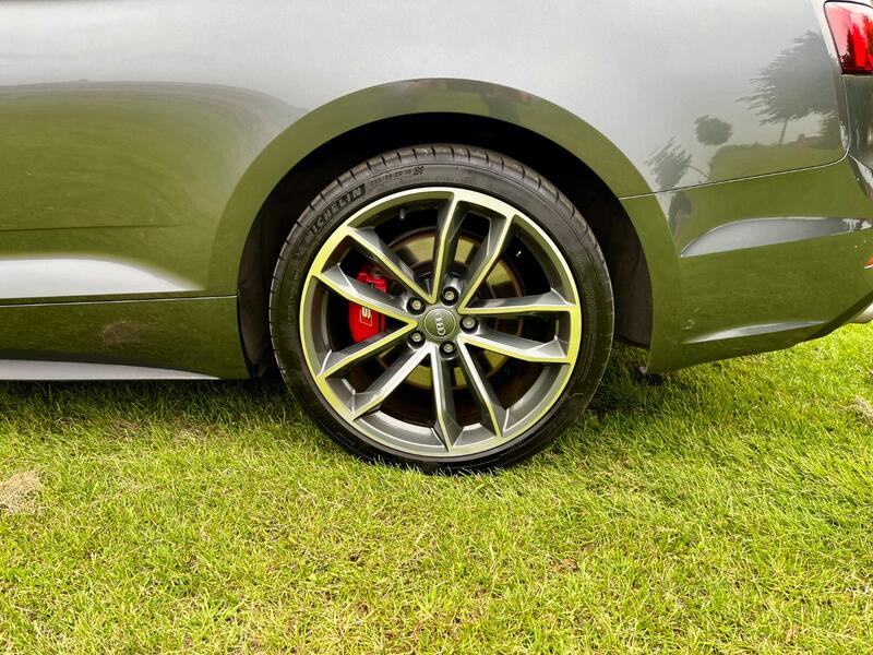 AUDI S5