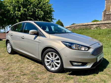 FORD FOCUS