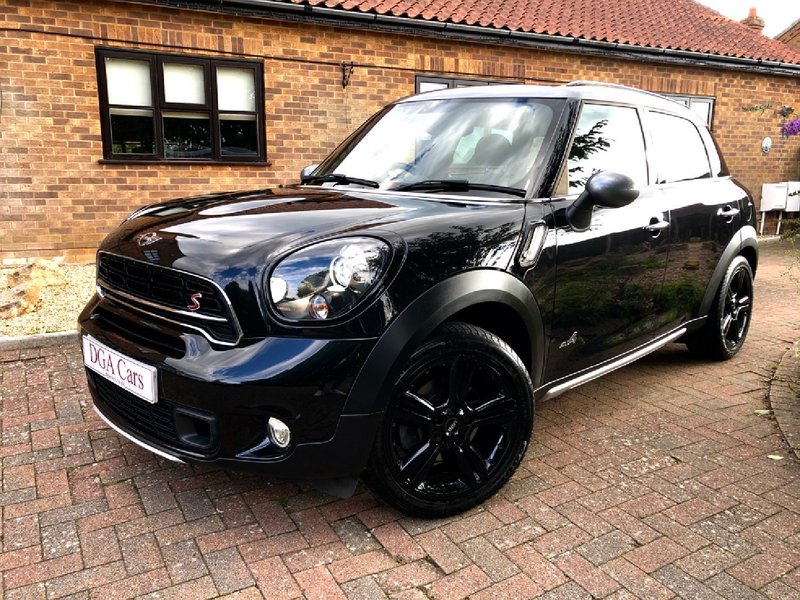 MINI COUNTRYMAN