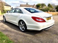 MERCEDES-BENZ CLS