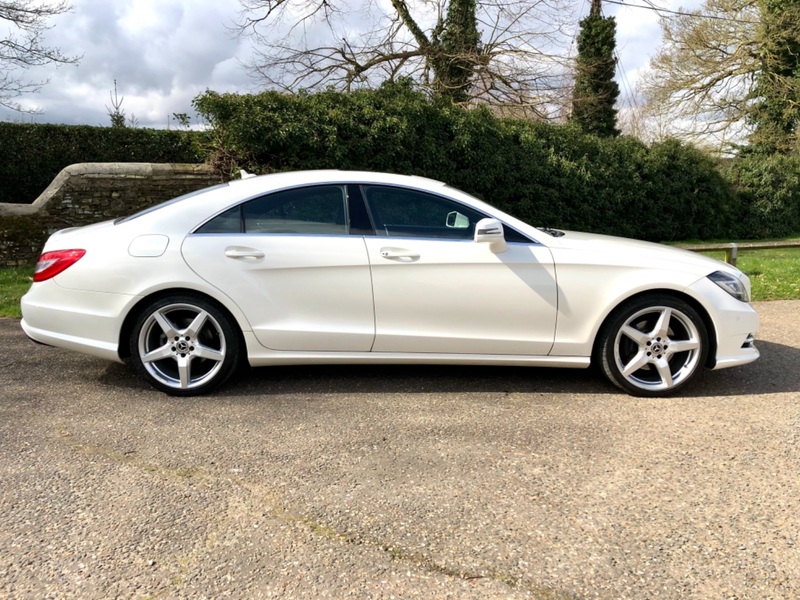 MERCEDES-BENZ CLS