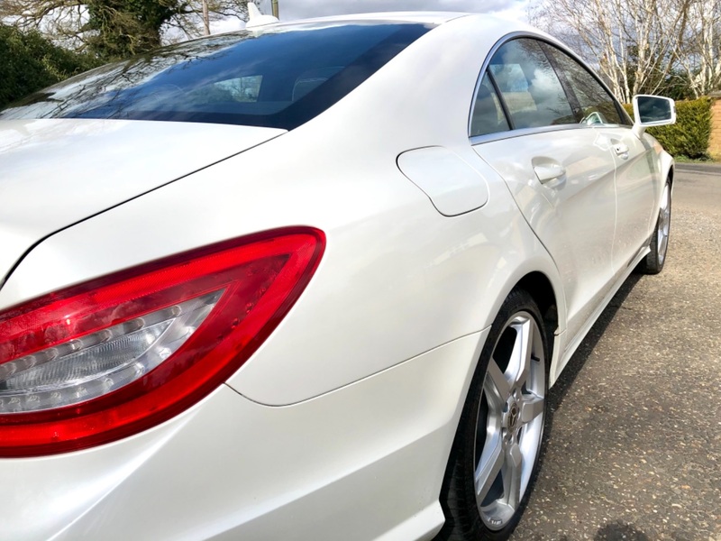 MERCEDES-BENZ CLS