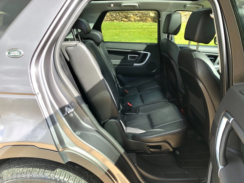 LAND ROVER DISCOVERY SPORT