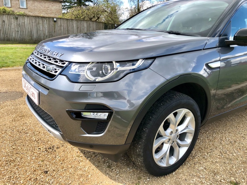 LAND ROVER DISCOVERY SPORT