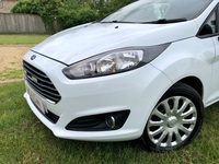 FORD FIESTA VAN