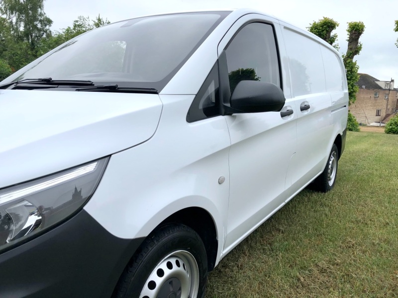 MERCEDES-BENZ VITO