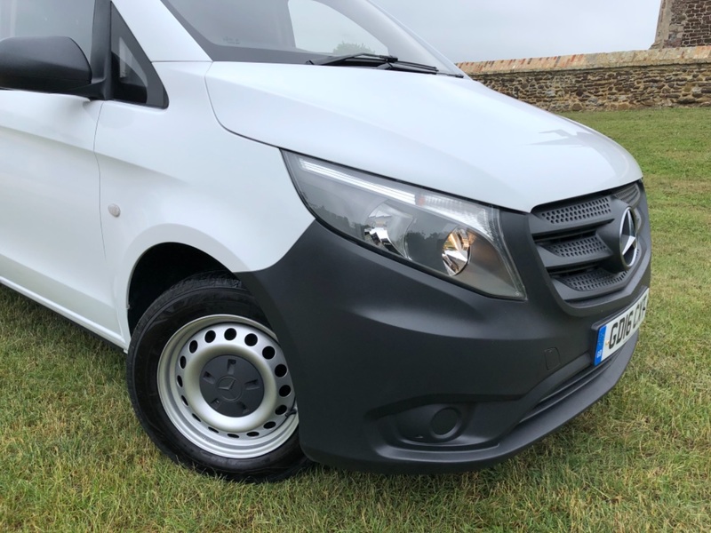 MERCEDES-BENZ VITO