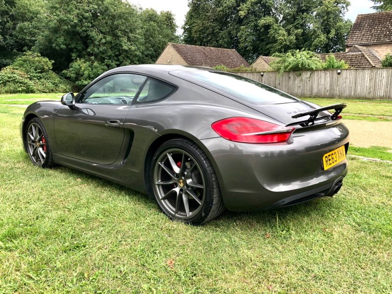 PORSCHE CAYMAN