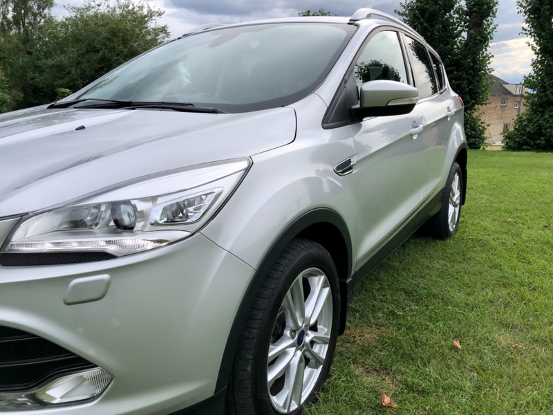 FORD KUGA