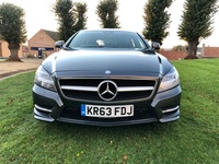 MERCEDES-BENZ CLS