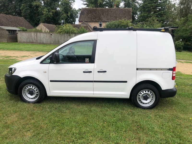 VOLKSWAGEN CADDY