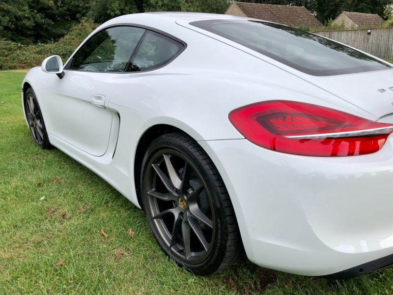 PORSCHE CAYMAN