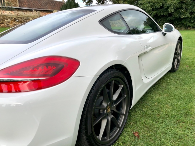 PORSCHE CAYMAN