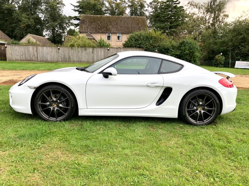 PORSCHE CAYMAN