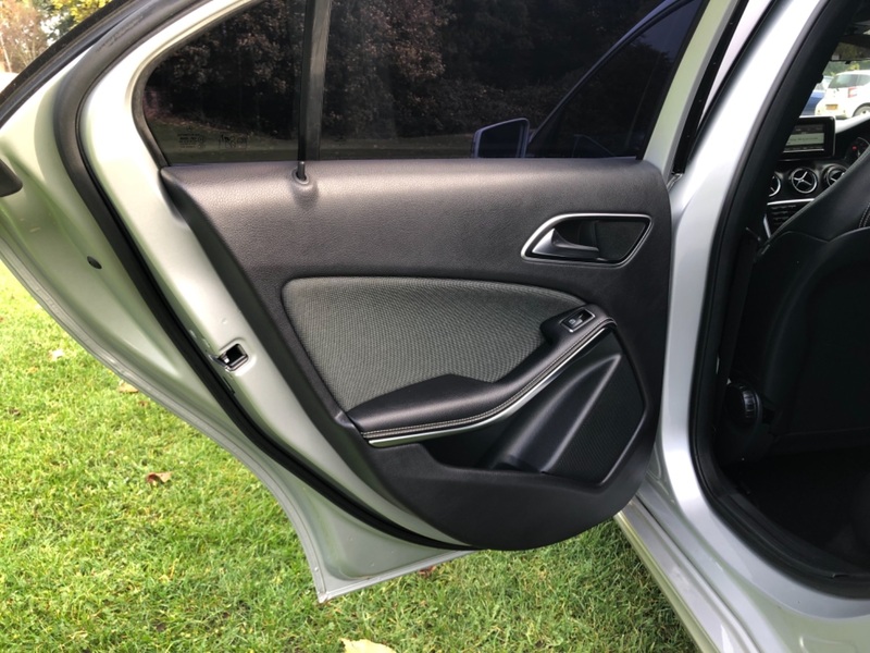 MERCEDES-BENZ A CLASS