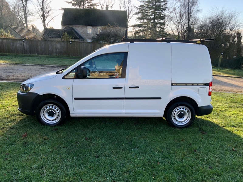 VOLKSWAGEN CADDY