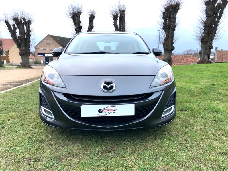 MAZDA MAZDA3