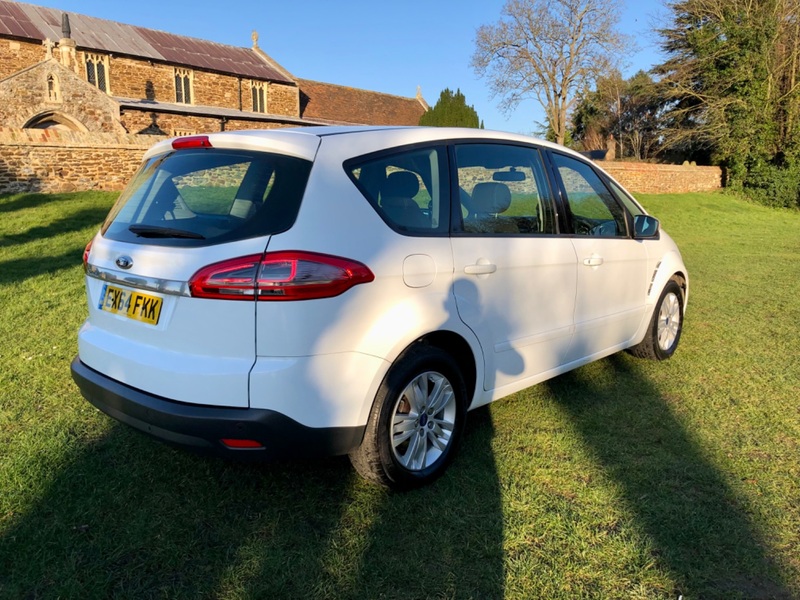 FORD S-MAX