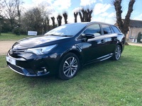 TOYOTA AVENSIS