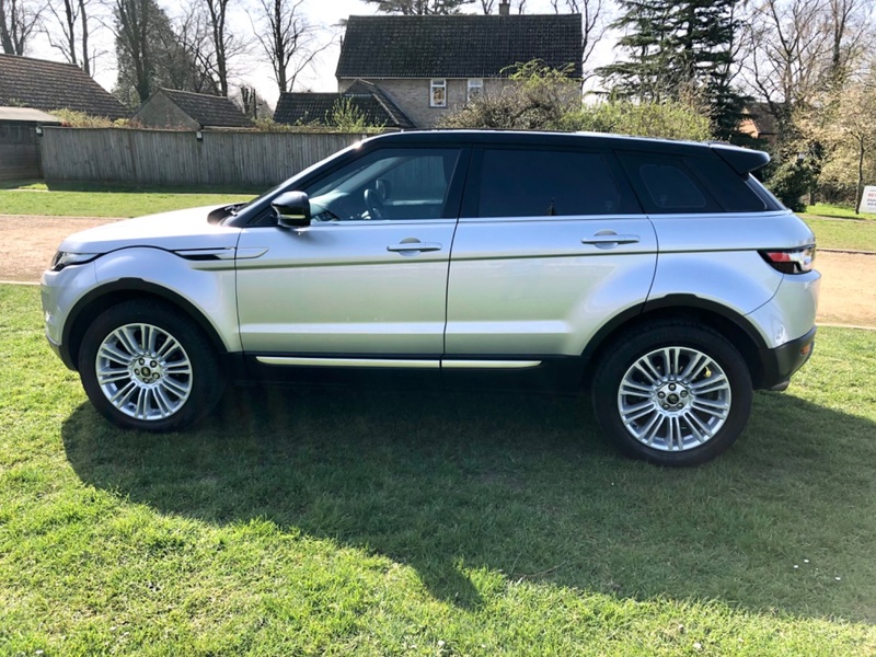 LAND ROVER RANGE ROVER EVOQUE