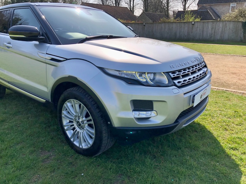 LAND ROVER RANGE ROVER EVOQUE