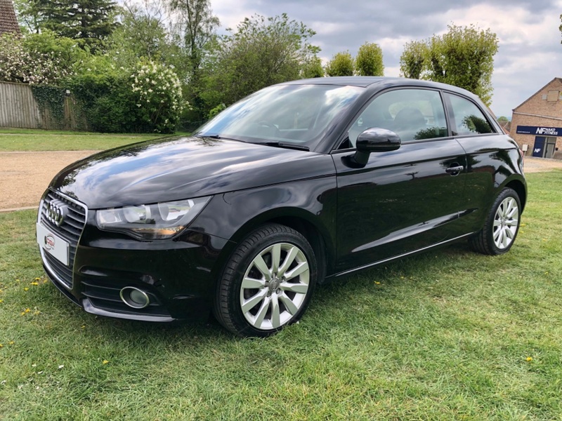 AUDI A1