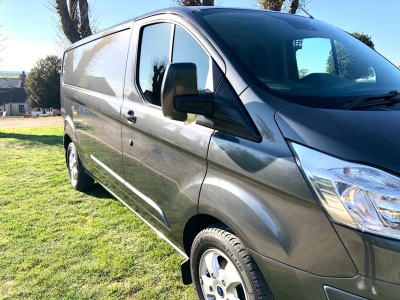 FORD TRANSIT CUSTOM