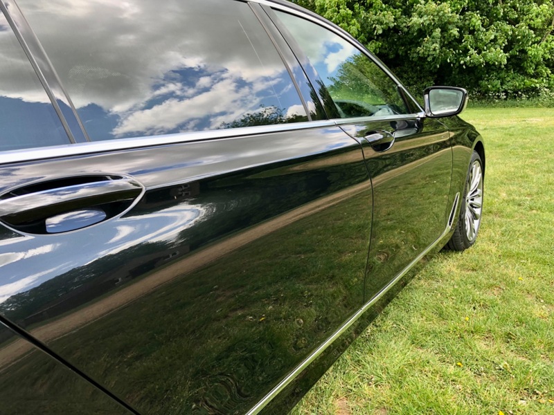 BMW 7 SERIES