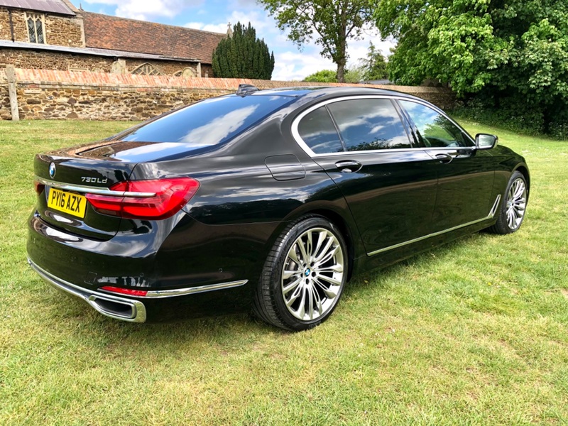 BMW 7 SERIES