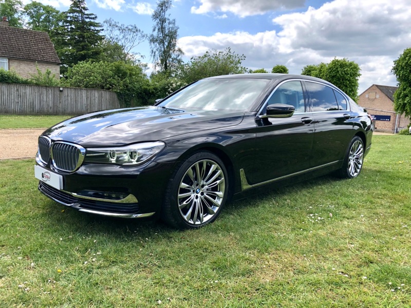 BMW 7 SERIES