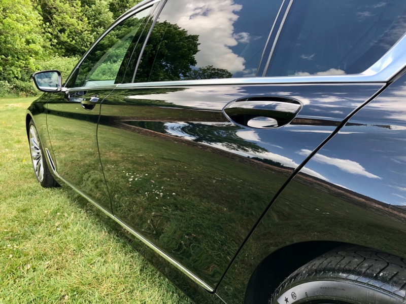 BMW 7 SERIES