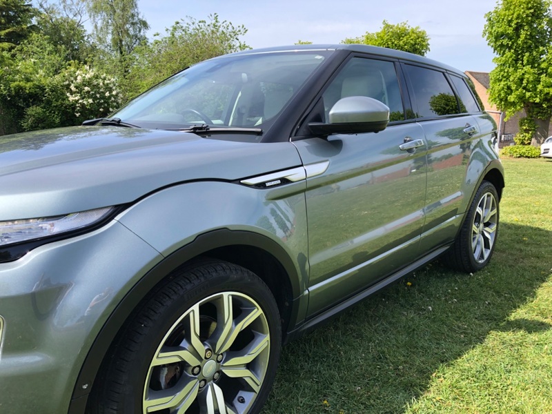 LAND ROVER RANGE ROVER EVOQUE