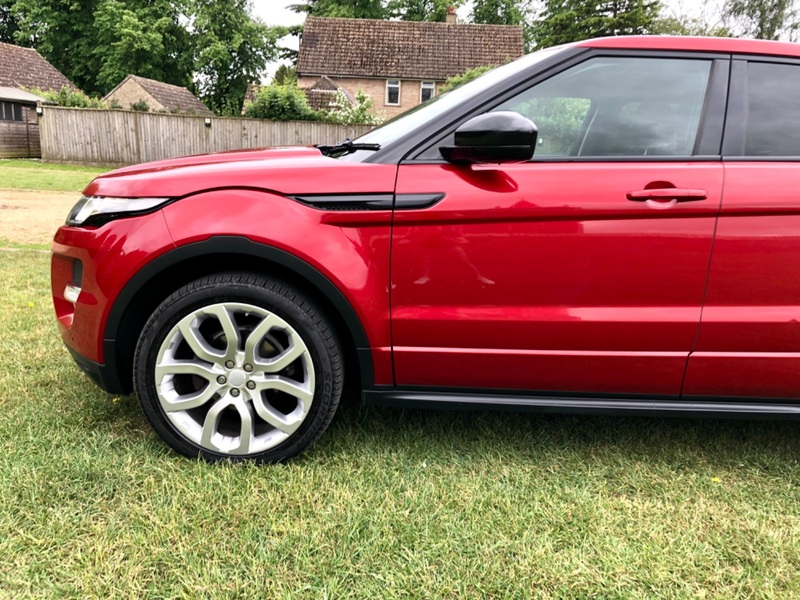 LAND ROVER RANGE ROVER EVOQUE