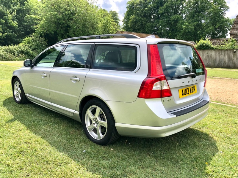 VOLVO V70