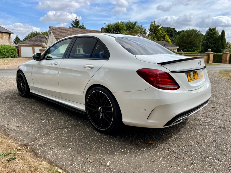 MERCEDES-BENZ C CLASS