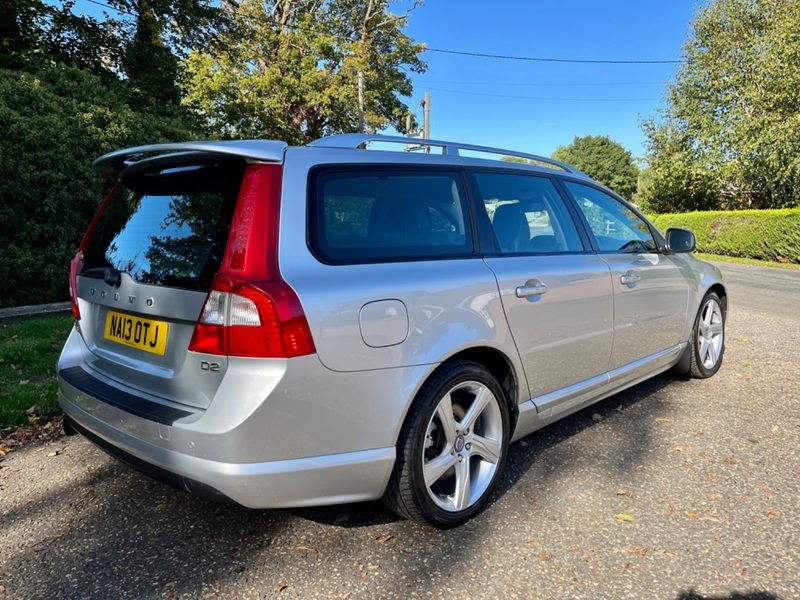 VOLVO V70