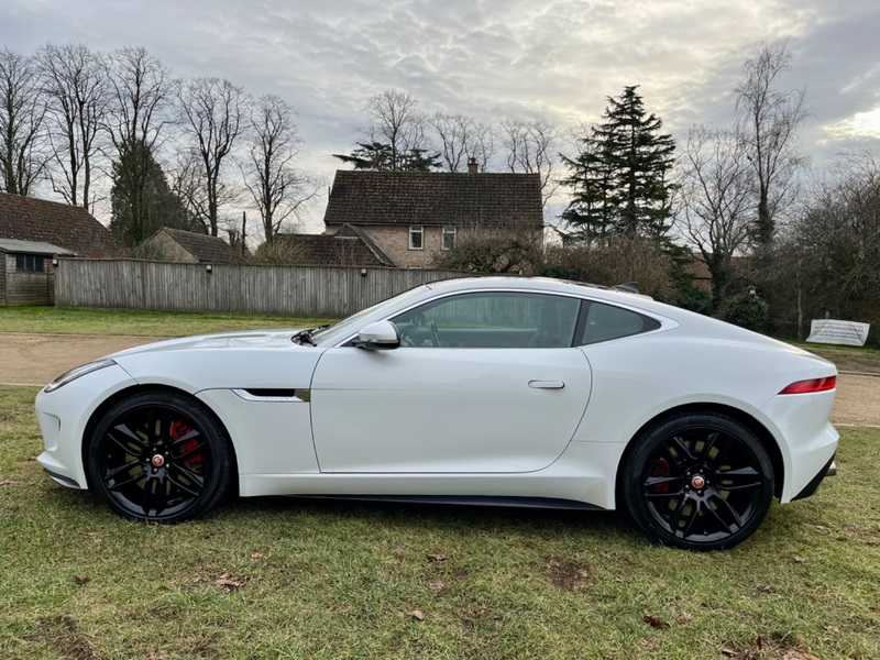 JAGUAR F-TYPE